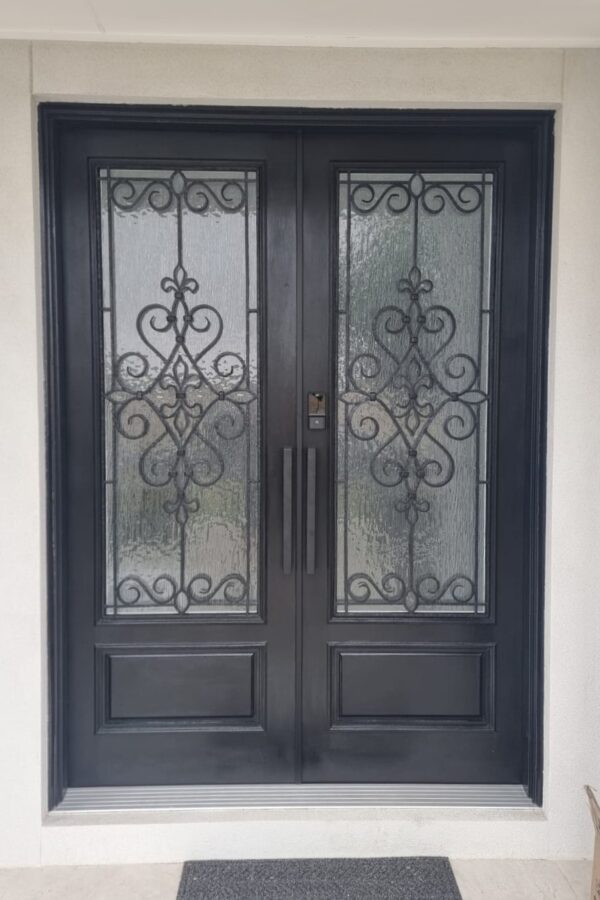 Gilford/Wakefield Door Iron - Image 3